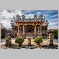 Malaysia, Khoo Kongsi clan house in the centre of George Town, Penang, photo by Keir Gravil, flickr.jpg